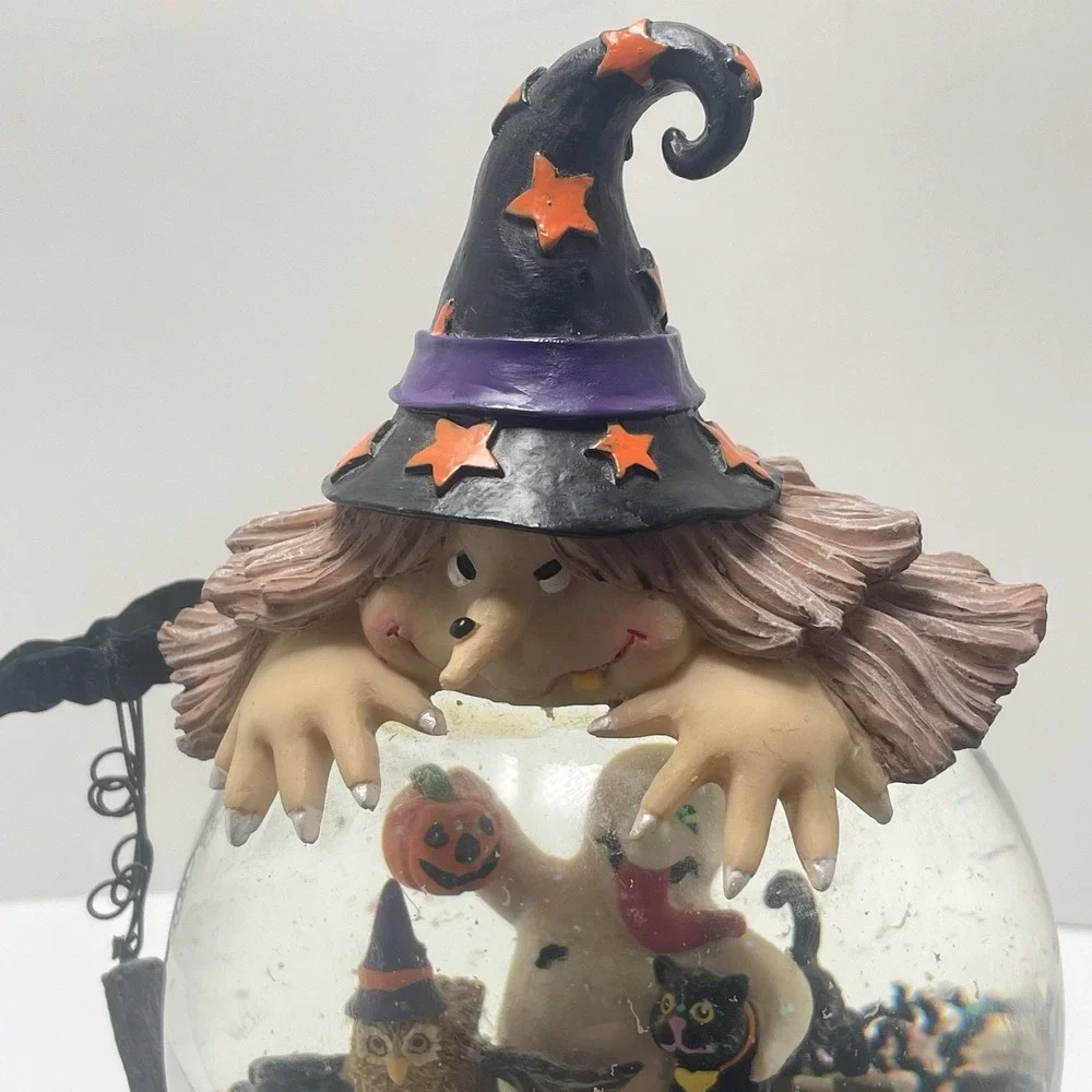 Halloween Musical Witch‎ Snow globe, Trick Or Treat Ghost Black Cat